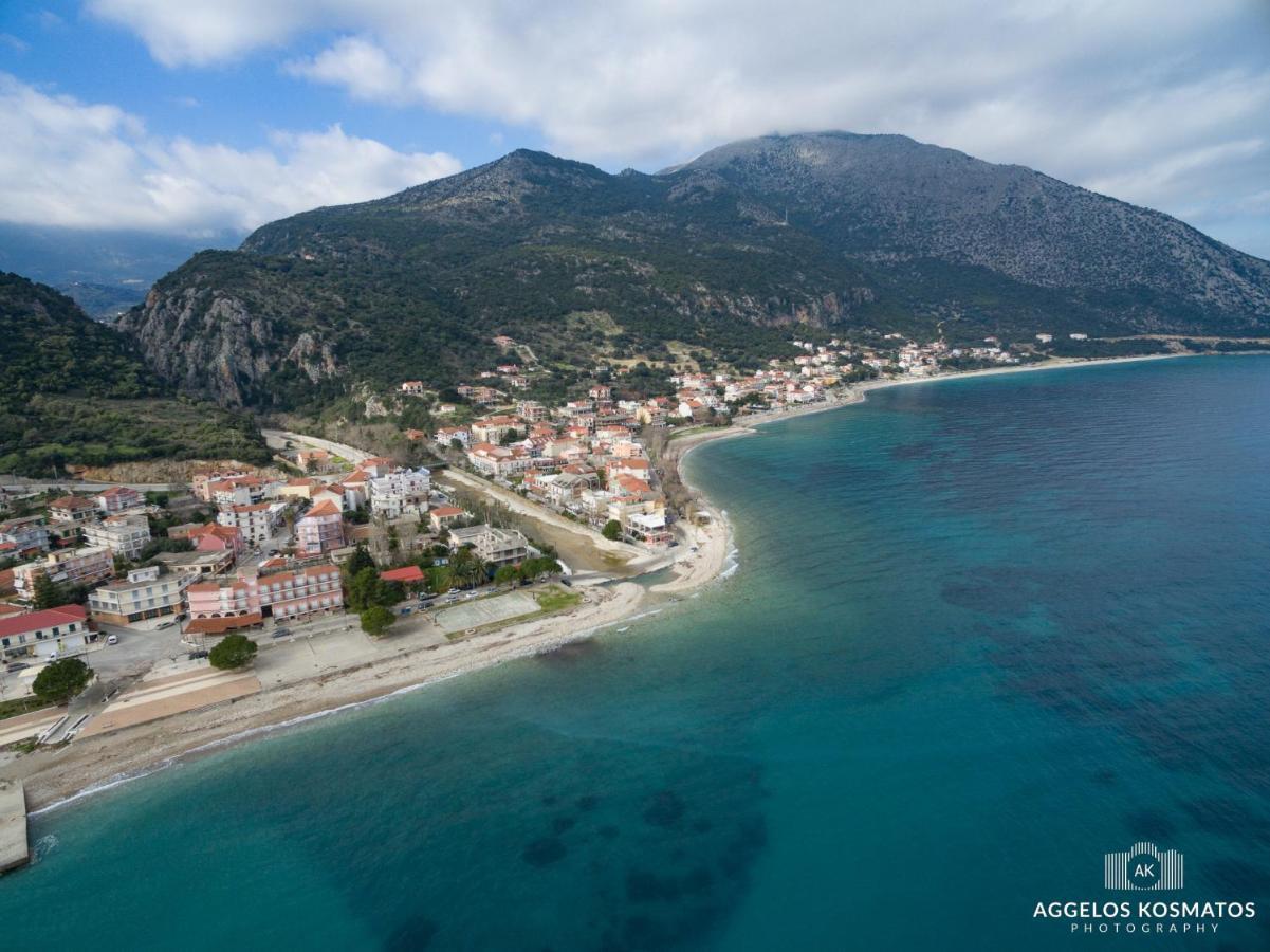 Marios Villas Poros  Екстериор снимка