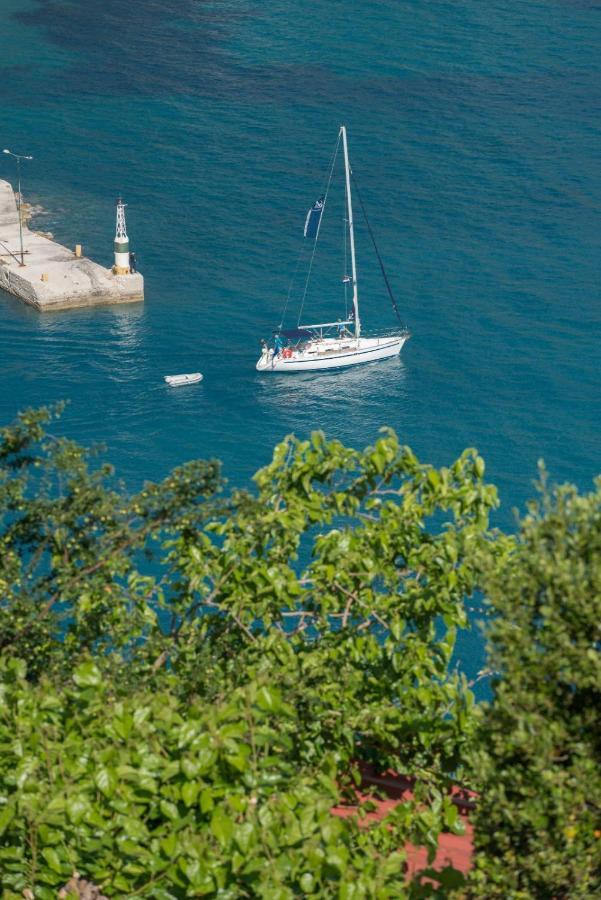 Marios Villas Poros  Екстериор снимка